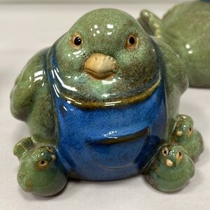 Pair of Ceramic Garden Pigeons Birds‎ Blue Green with Chicks Hanging Decor